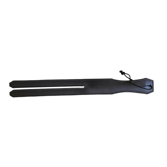 BDSM pešek kůže - napůl bič napůl plácačka